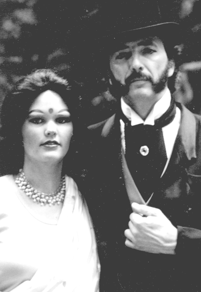 Aouda and Phileas Fogg